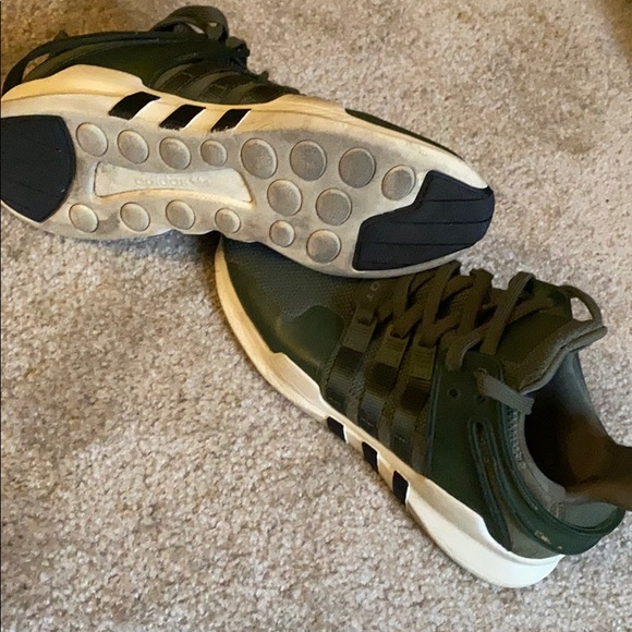 Adidas shoes - Picture 3 of 4